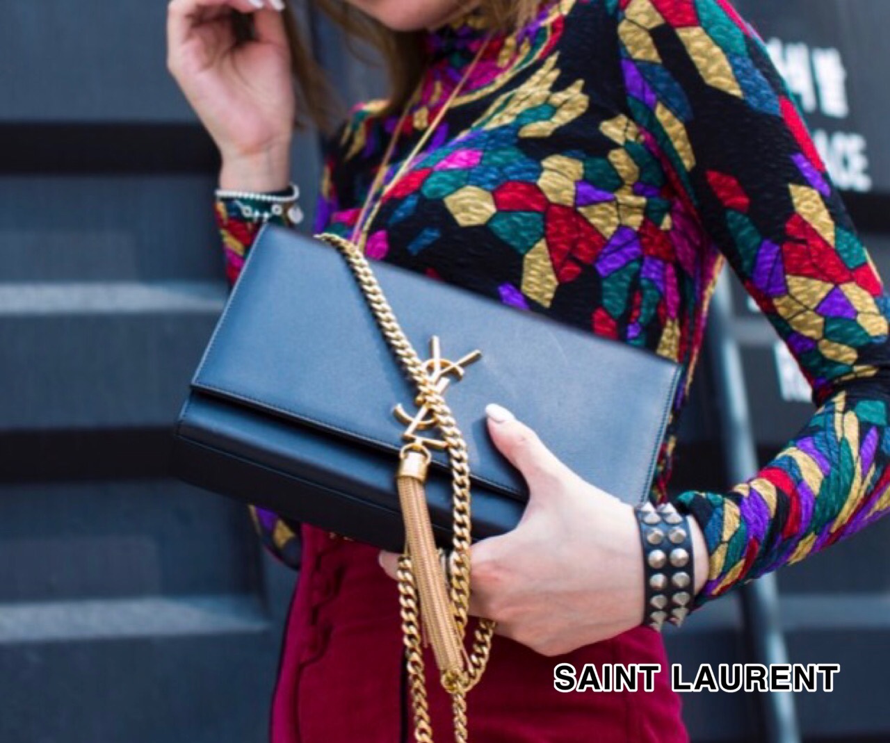 YSL 𝑲𝒂𝒕𝒆 𝟮𝟰𝒄𝒎 平纹经典款斜挎链条包 354119黑色/金扣
