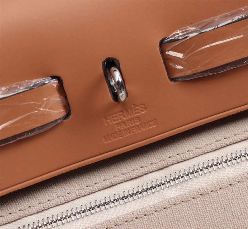 1525787074 2251223846 5