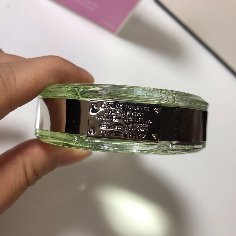 1526140719 1770592043 3