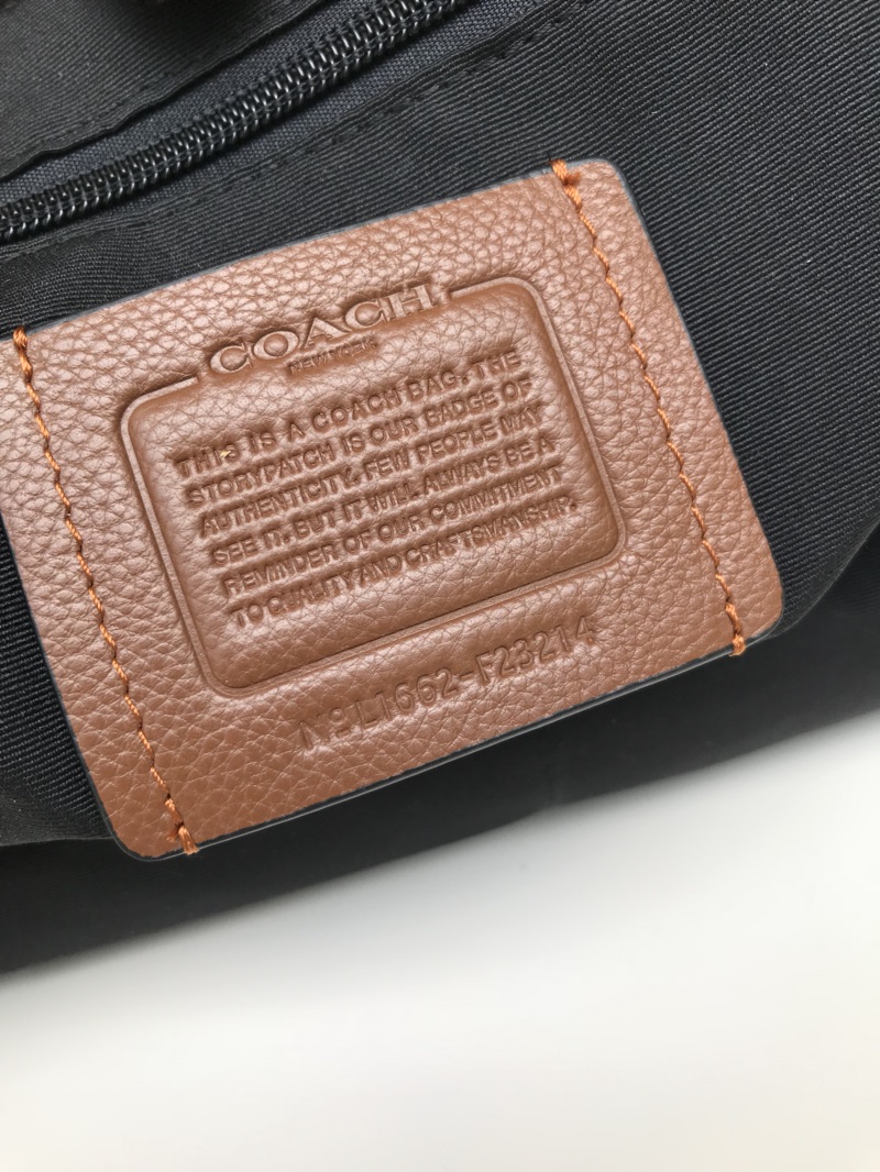 Coach C家23214 最新款男士双肩背包、全皮 条纹、超大容量。尺寸32.41.14