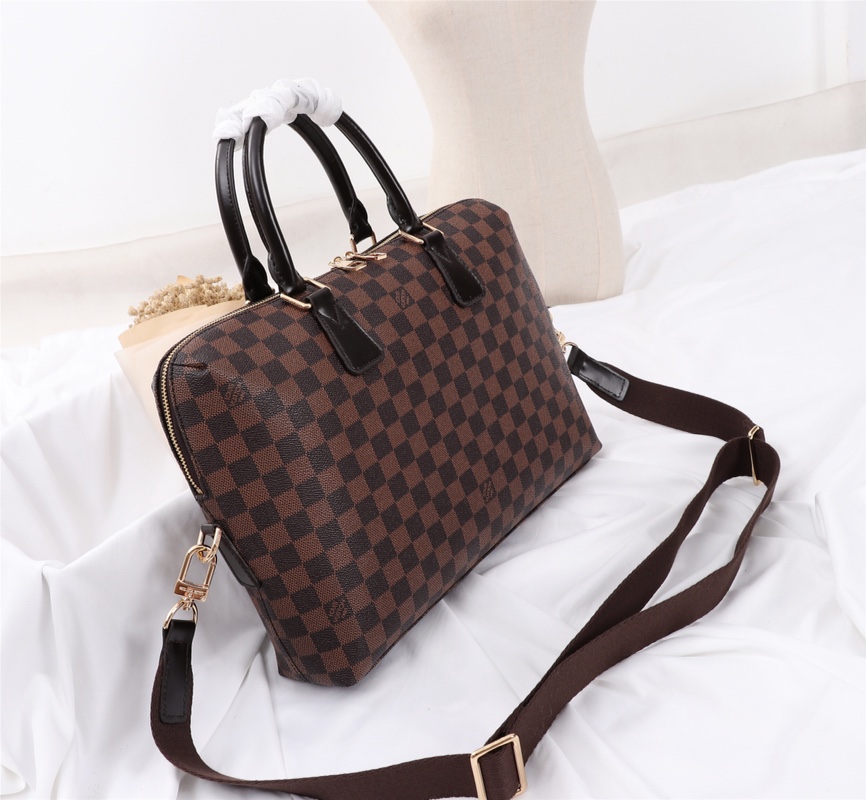Louis Vuitton Black everyday