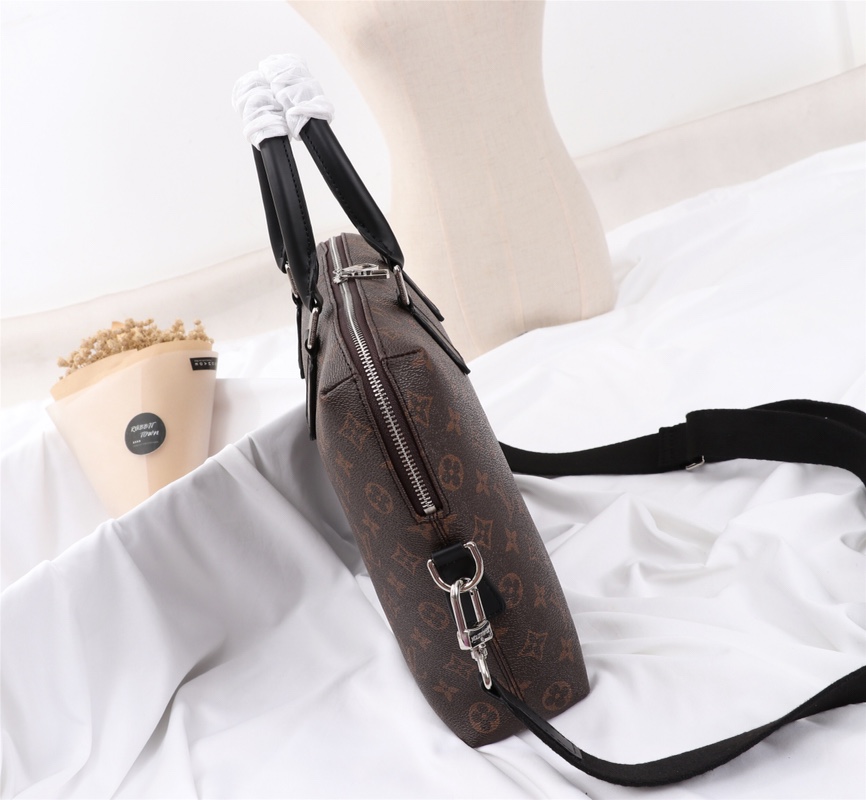 Louis Vuitton Black everyday