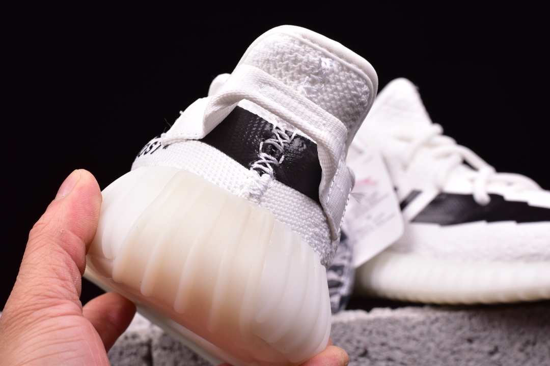 220 New 350 V2 Yeezy Creative Collaboration OFF Collaboration Yeezy 350 5