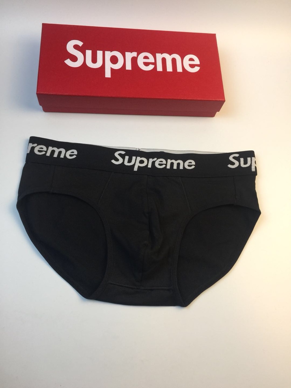 suPreme史上最火的一款纯棉面料超赞一盒3/四条装ＭXXL男士抗菌三角裤纯色纯棉内裤出新啦纯棉面料面