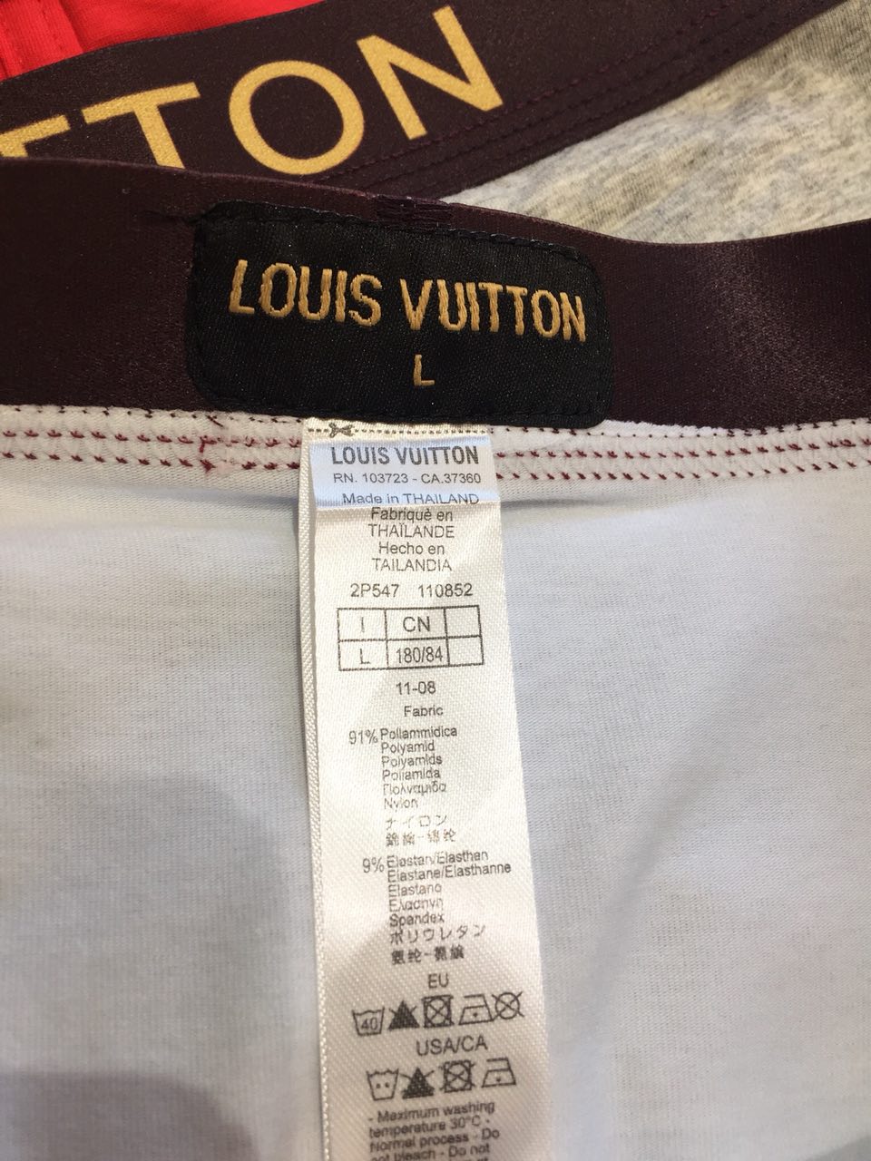  🎉🎉LV 出货🎁🎁🎁时尚达人必备单品，莫代尔棉，一盒四条装 🎁M L XL XXL