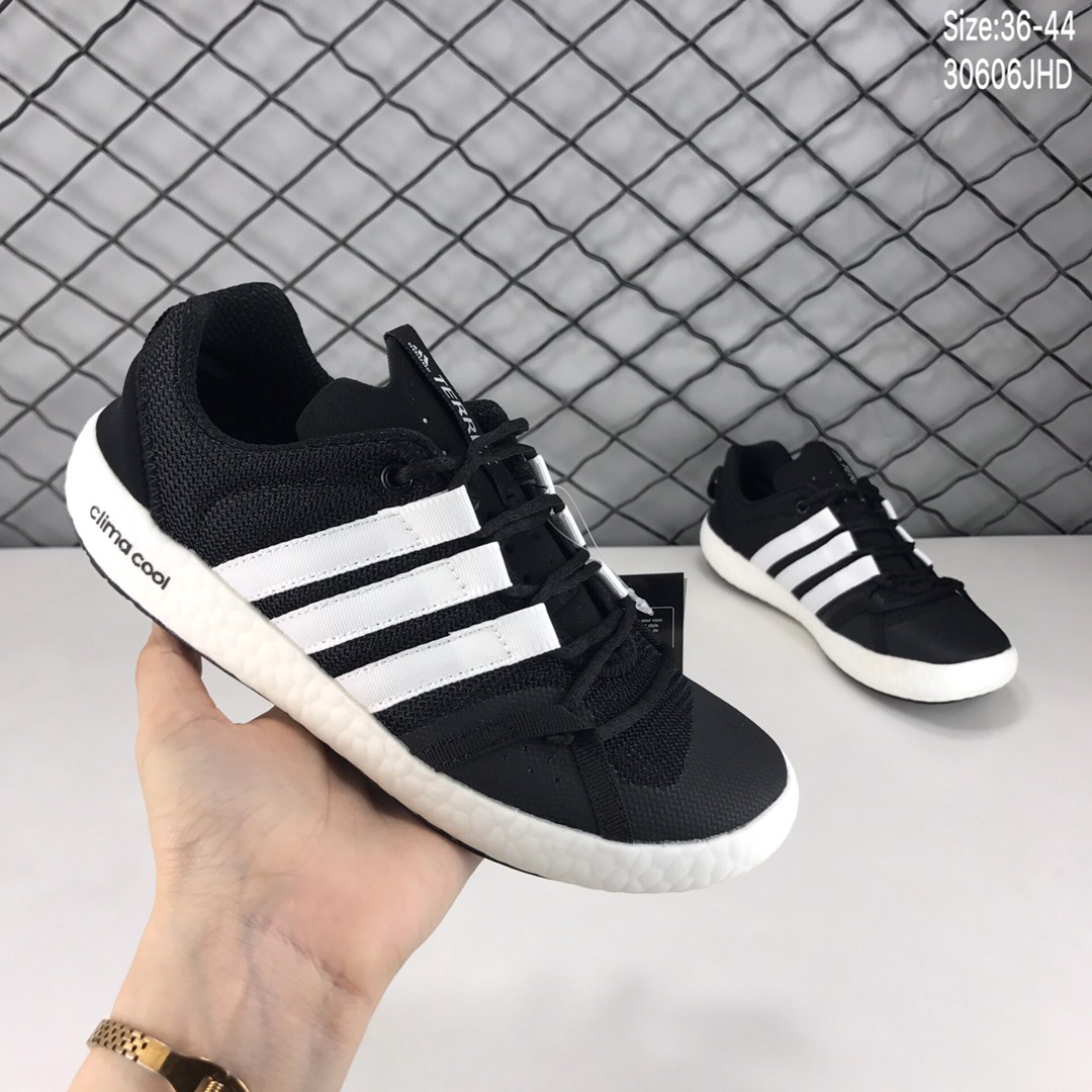 130阿迪达斯/Adidas 爆米花涉水鞋出货！迷彩透气鞋面，超软爆米花+耐磨RB鞋底