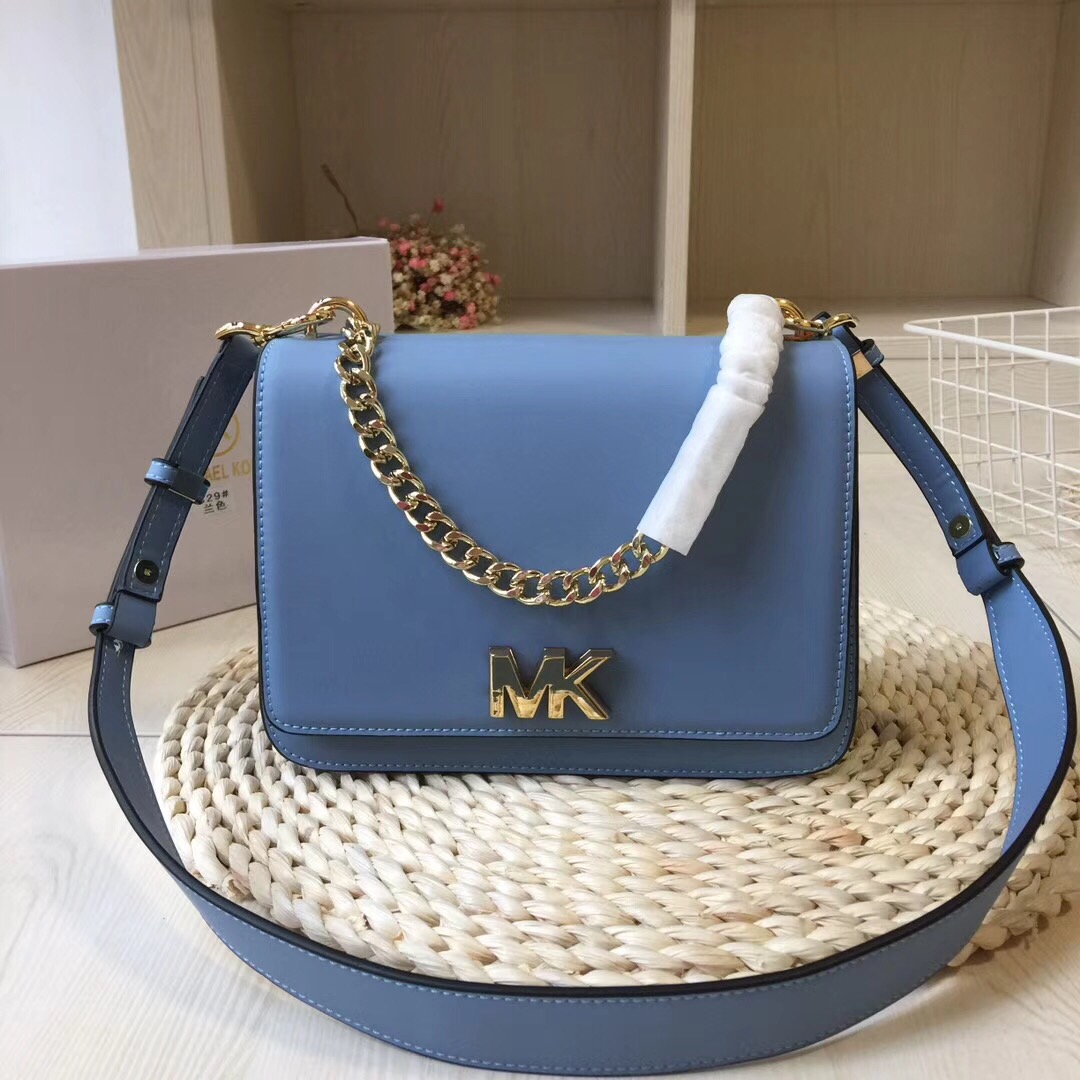 奢侈品世家工厂店全国招商 免加盟费诚招代理