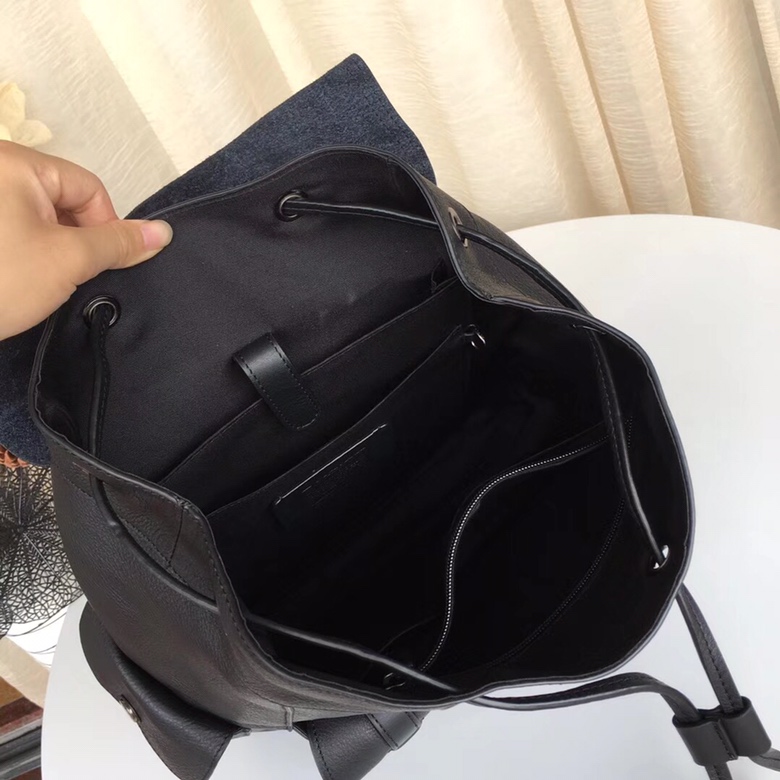Coach 蔻驰coach23202 全头层牛皮男士抽绳翻盖旅行登山包 背包透气设计 磁石抽绳收口