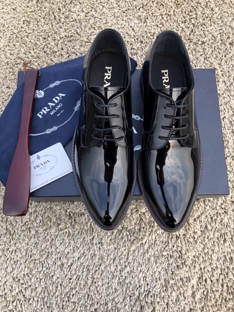 NO:356185,.[Lightning][Lightning] [Support global inspection] Milan release party. Ask someone in the UK to buy the original version and come back to disassemble the version and replicate it. Top high-end authentic products are shipped, and the truly top-level OEM factory has strict processes, using original cowhide sole, original single material (original cowhide sole) is truly top-level high-end goods, with unparalleled quality, and gentlemanly high-end style. Do you dare to control it! 39/44 Mahogany shoehorn; complete accessories!  ,,cowhide19860909.[闪电][闪电]【支持全球验货】米兰发售会.托人英国买原版回来拆版复刻.顶级高端正品出货,真正顶级代加工厂严格工序,釆用原版牛皮大底,原单材料（原厂牛皮底）真正顶级高档货,质量无与伦比,绅士高档风所属,您敢驾驭吗!39／44 红木鞋拔；配件齐全！,,cowhide,Men's shoes