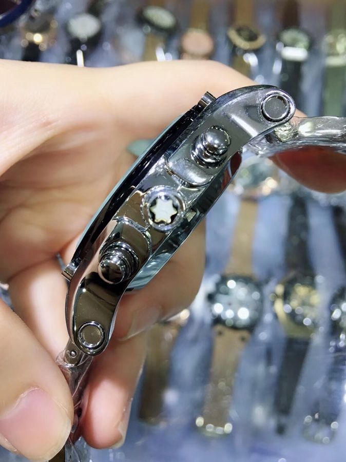 Marlboro’s Luxury Watch: Top-Imbrane Crystal Lens, 42mm Diameter, Fully Automated Machine Core - 图片 8