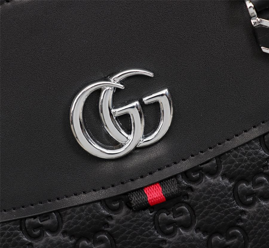 GUCCI古奇 独家新款，内附海关二维码【型号】8331-1[强]商务休闲包【尺寸】39-29-6cm【