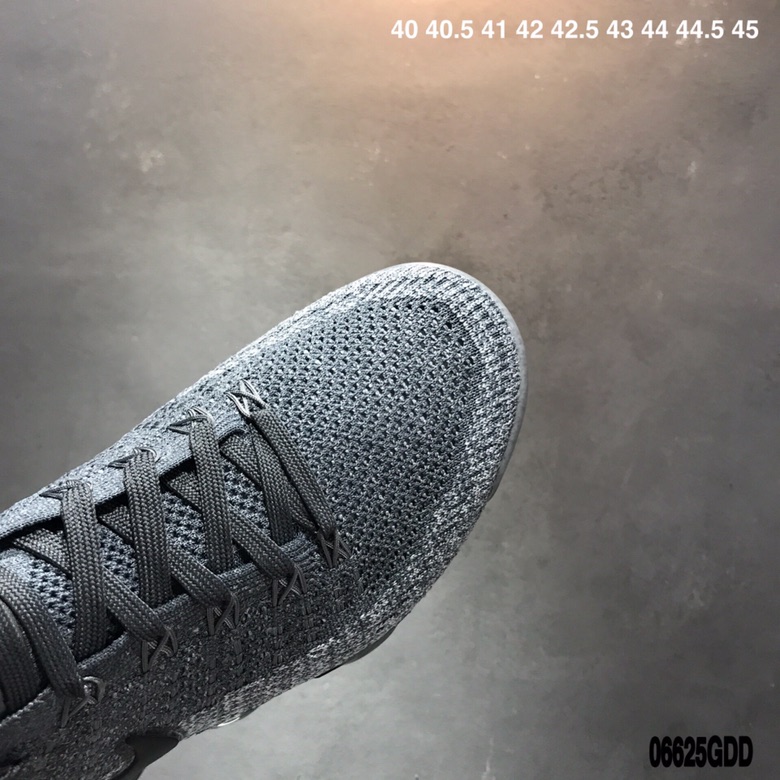 150 【渠道货源 】 公司级特价  NIKE AIR VAPORMAX  FLYKNIT二代 原单原装Vapor  气垫跑鞋   进口针织飞线网面 小潘1:1气垫大底 独立大底模具 拒绝公底通货原装气垫加持 真正大气压强注入，前后掌注胶眼见为实，超强缓震 原版同步完美脚感  足以秒杀市面所有版本 支持验货！942842-002