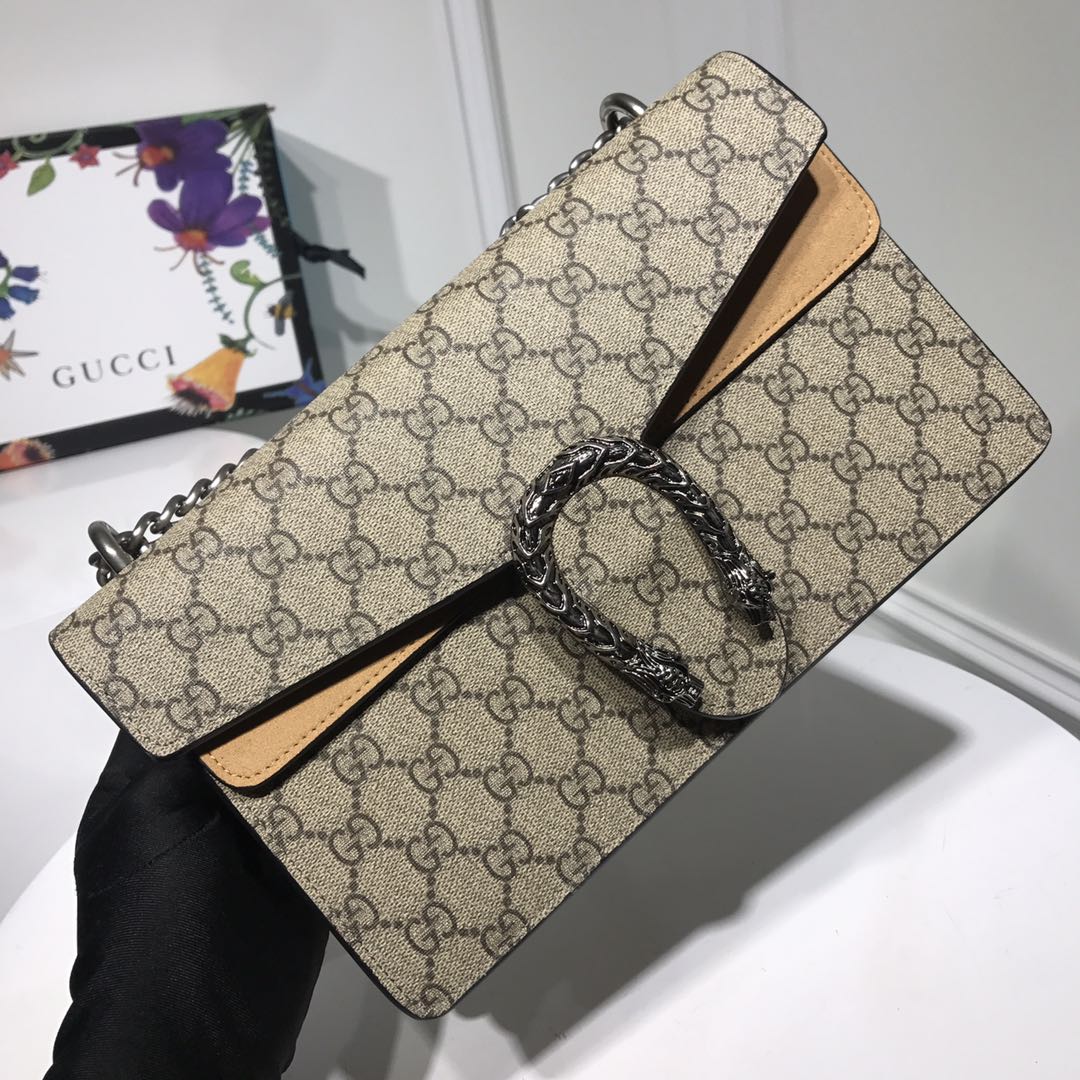 Chanel Mini Crossbody Bag in Tweed Classic