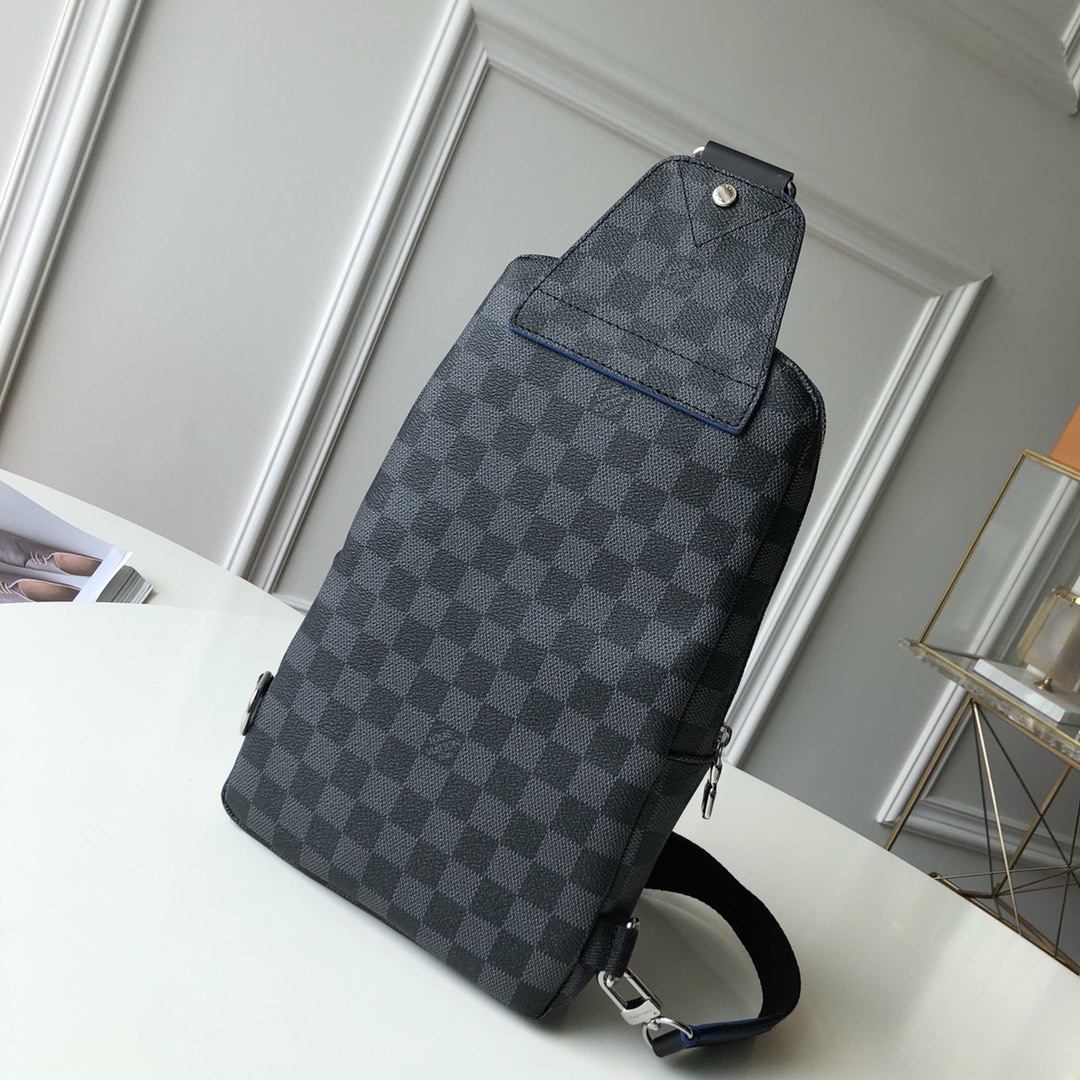 Louis Vuitton LV Avenue单肩包 N40008