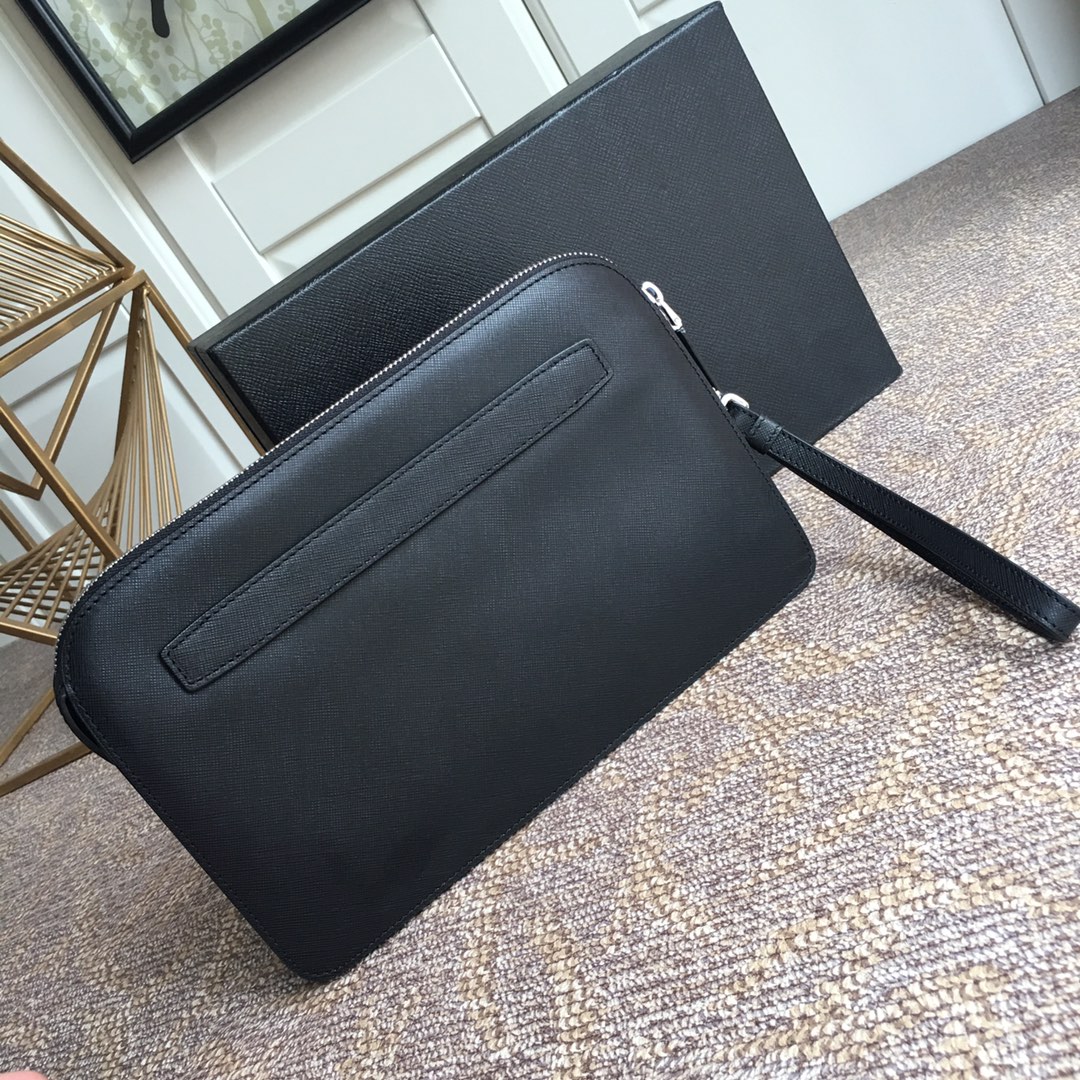 PRADA普拉达进口十字纹牛皮男士手包2NG056G