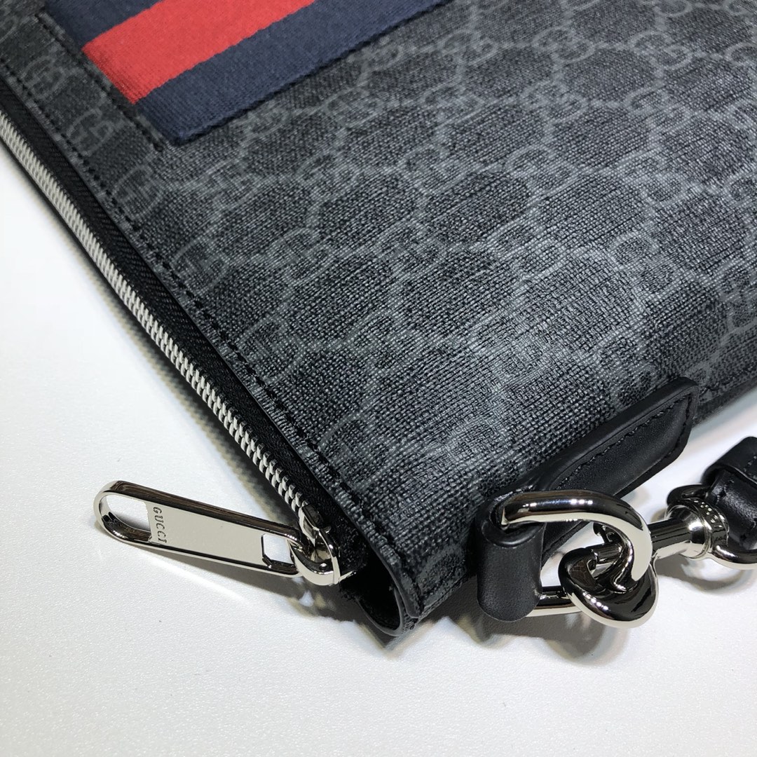 GUCCI古驰GG Supreme帆布手拿包523603