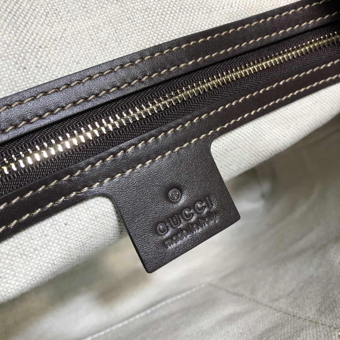 GUCCI古驰高级人造帆布手拿包523603