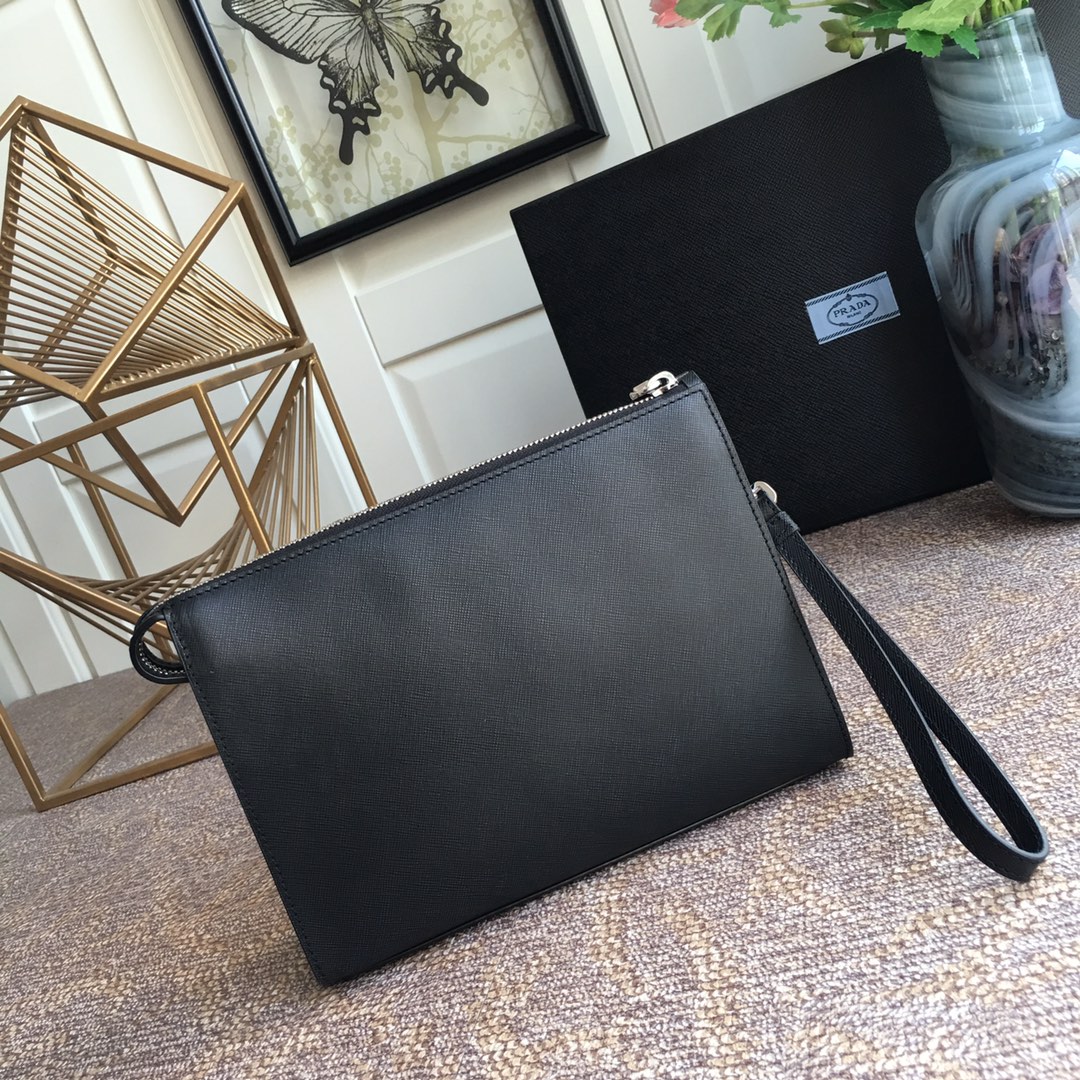 PRADA普拉达进口十字纹牛皮男士手包2VE009V