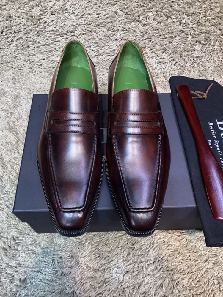 NO:356206,The most expensive shoes in the world are finally shipped. The slogan is 