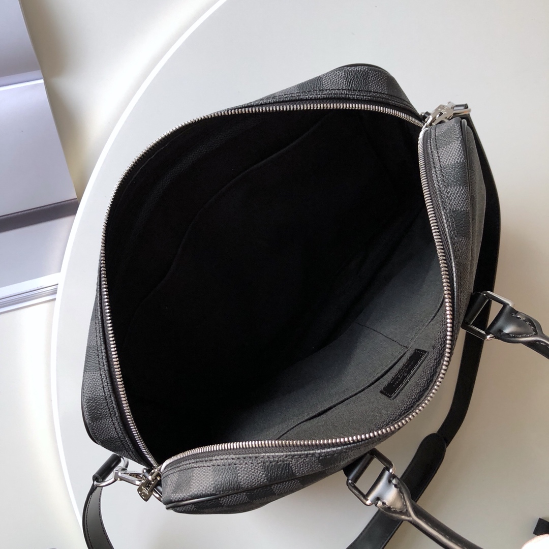 Louis Vuitton LV Porte Documents Voyage 男士公文包 N41478