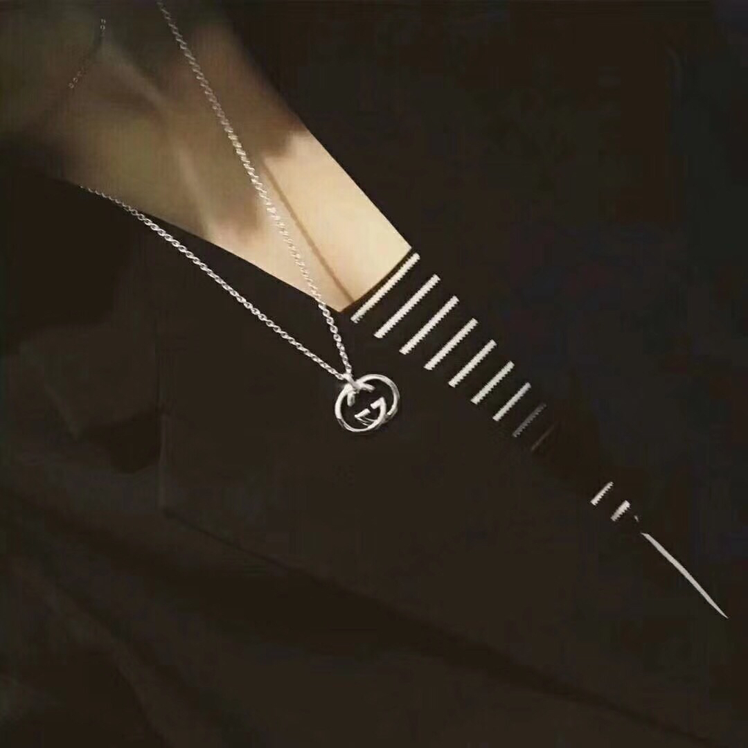 guccl粗链 ❤️长链 情侣款👫回货 回货 🔜 GUCCI 古驰 项链 🎬 专柜出模 带上他就没必要说