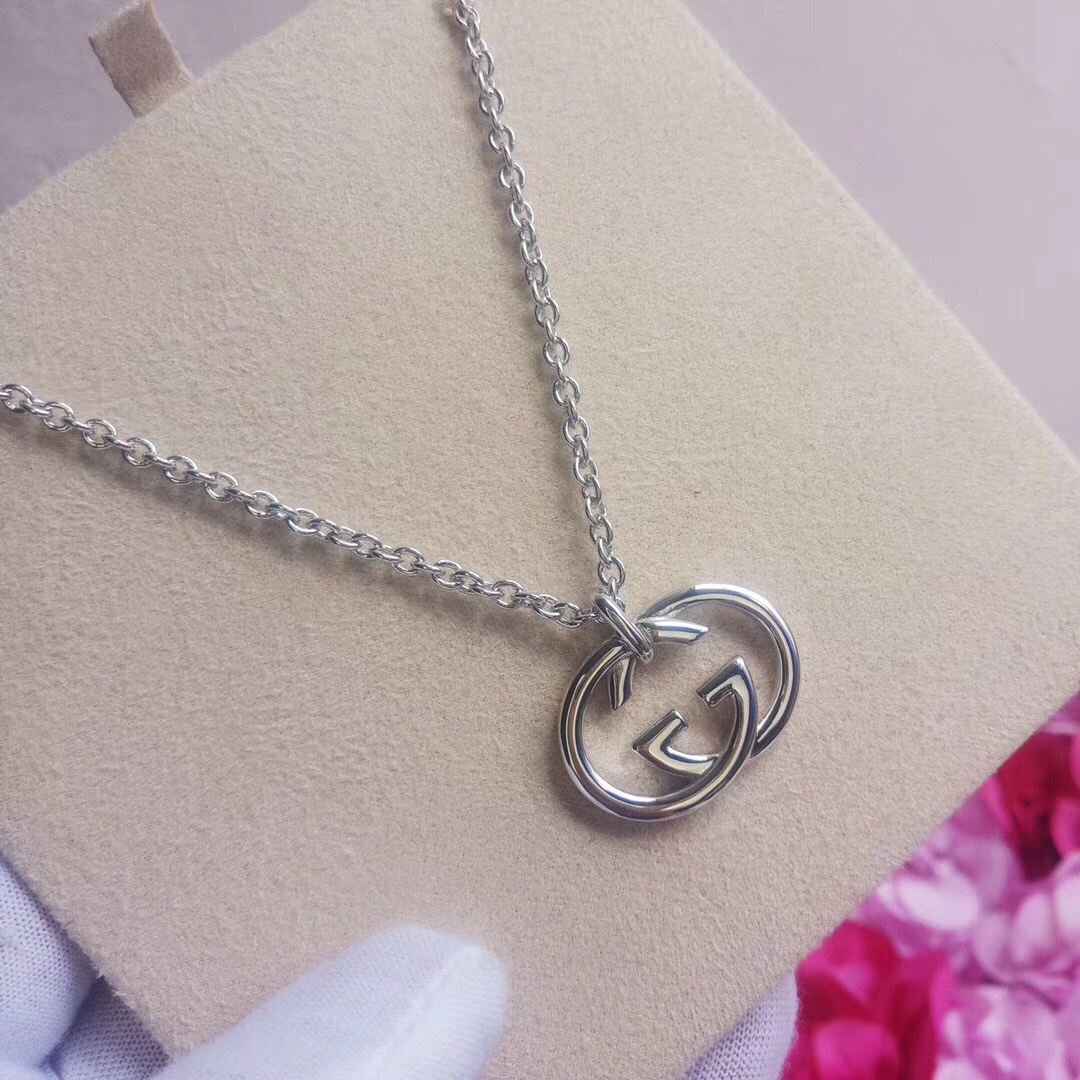guccl粗链 ❤️长链 情侣款👫回货 回货 🔜 GUCCI 古驰 项链 🎬 专柜出模 带上他就没必要说