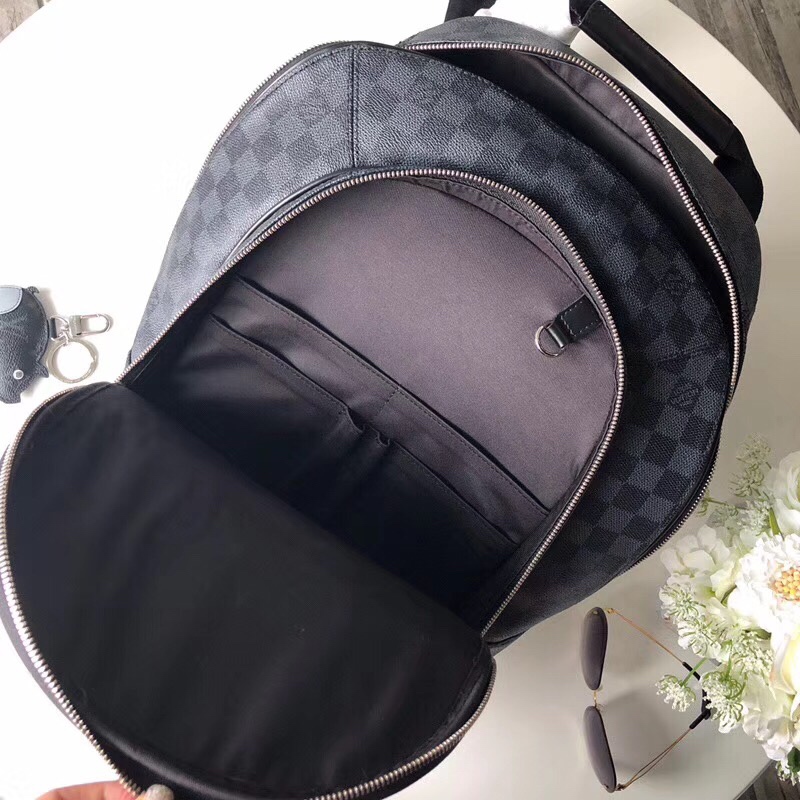Louis Vuitton LV Michael棋盘格双肩包 N58024