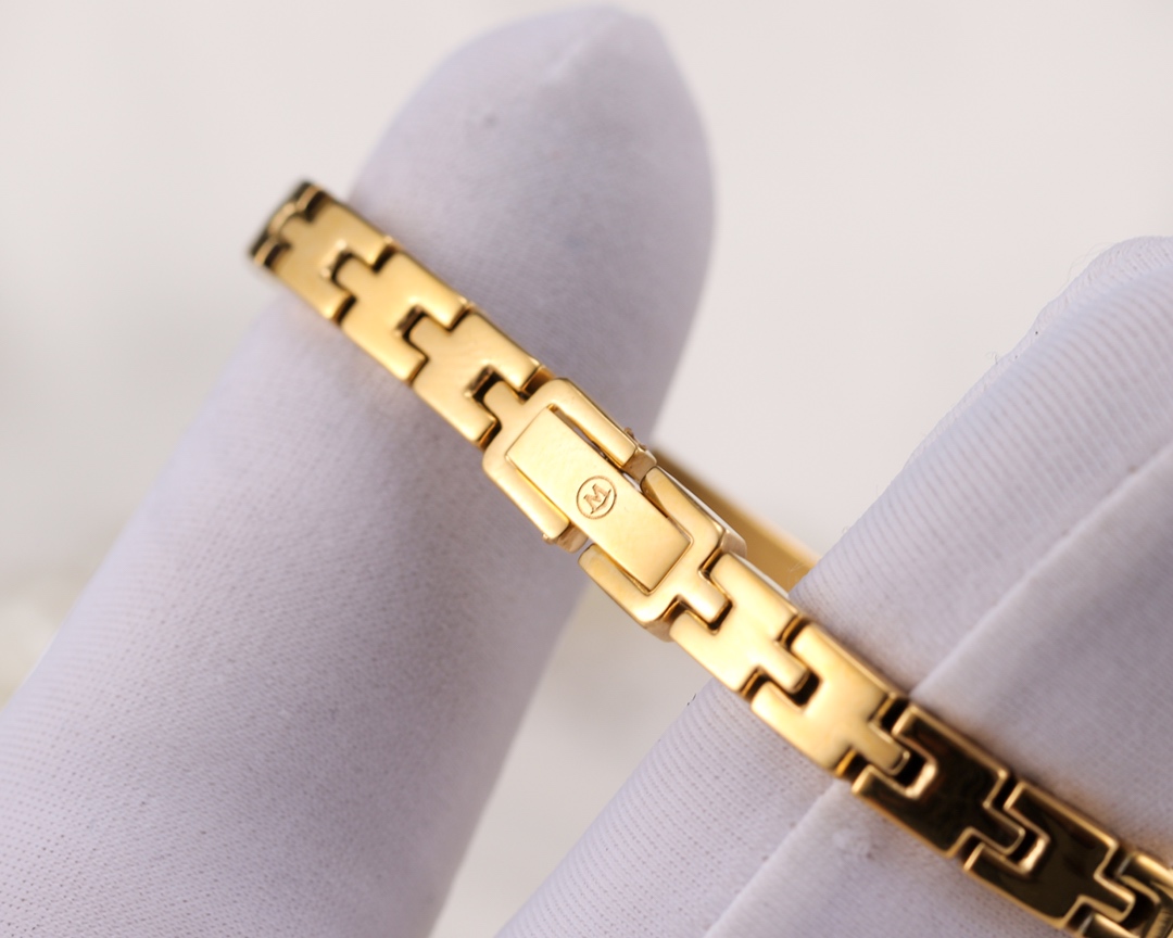 Movado-Movato Museum Women’s Watch: Elegant, Balanced, and Confident with Sapphire Mirror. - 图片 8
