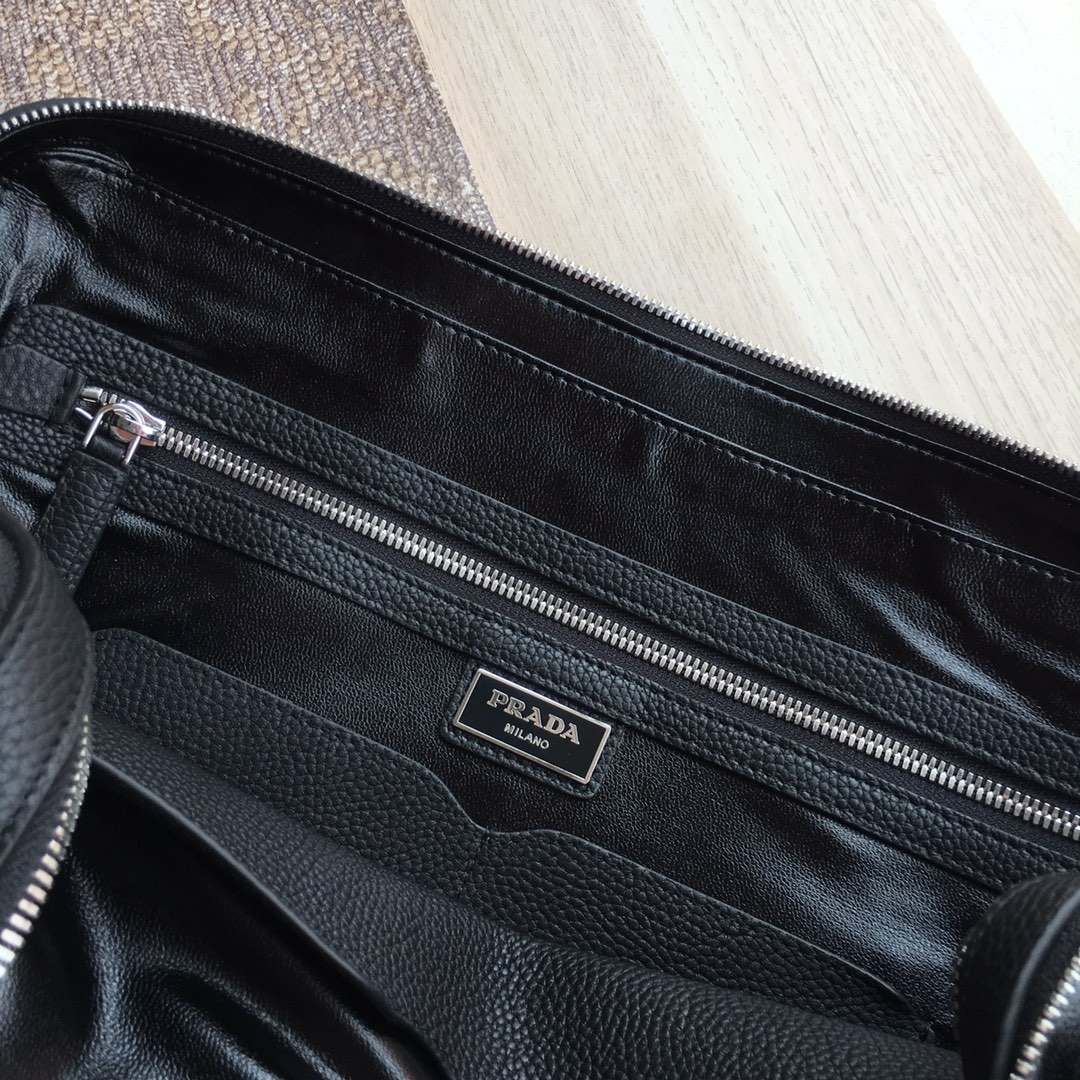 PRADA普拉达顶级进口鹿皮纹男士公文包0366