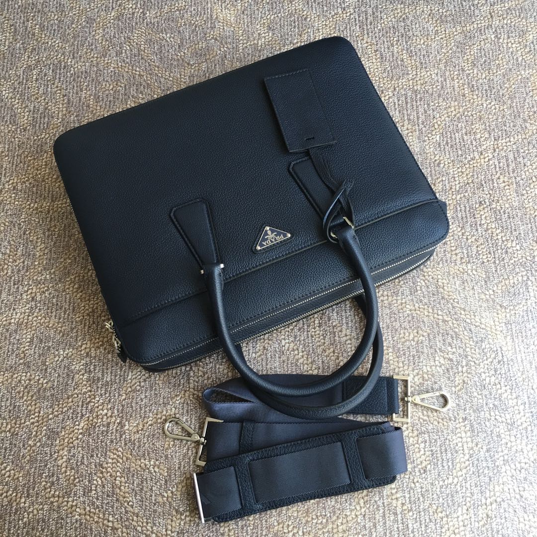 PRADA普拉达顶级进口鹿皮纹男士公文包0366