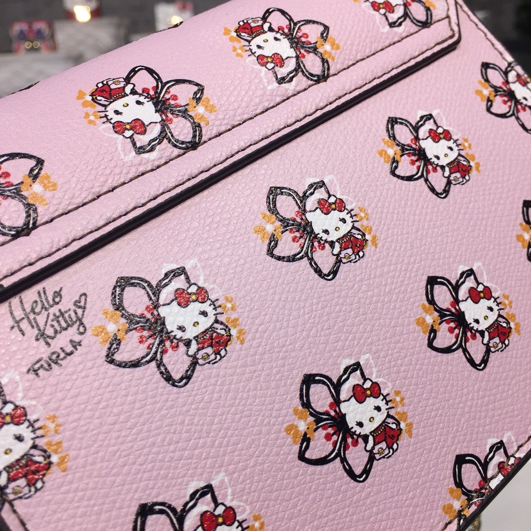 Découvrez les sacs à main Messenger italiens de Furl'a : un style inégalé, des prix imbattables_voghion.com