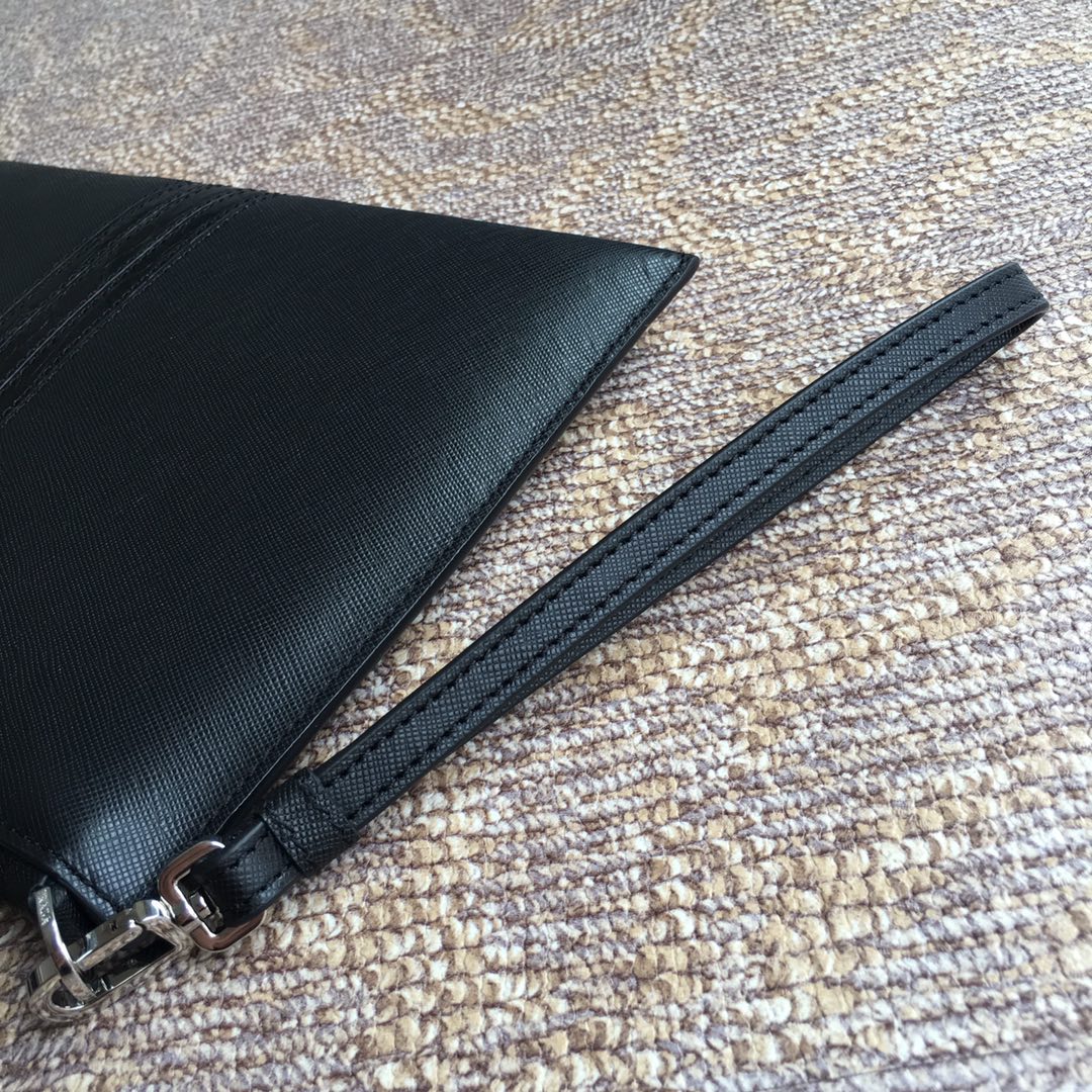 PRADA普拉达进口十字紋牛皮男士手包2NG005G