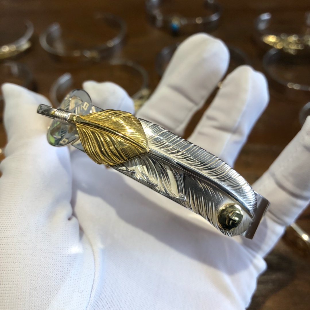 Takahashi Bangle
