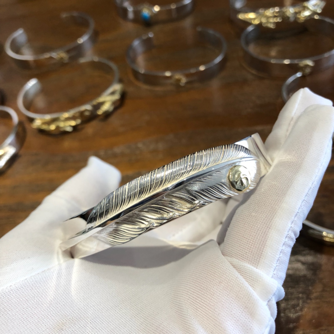 Takahashi Bangle