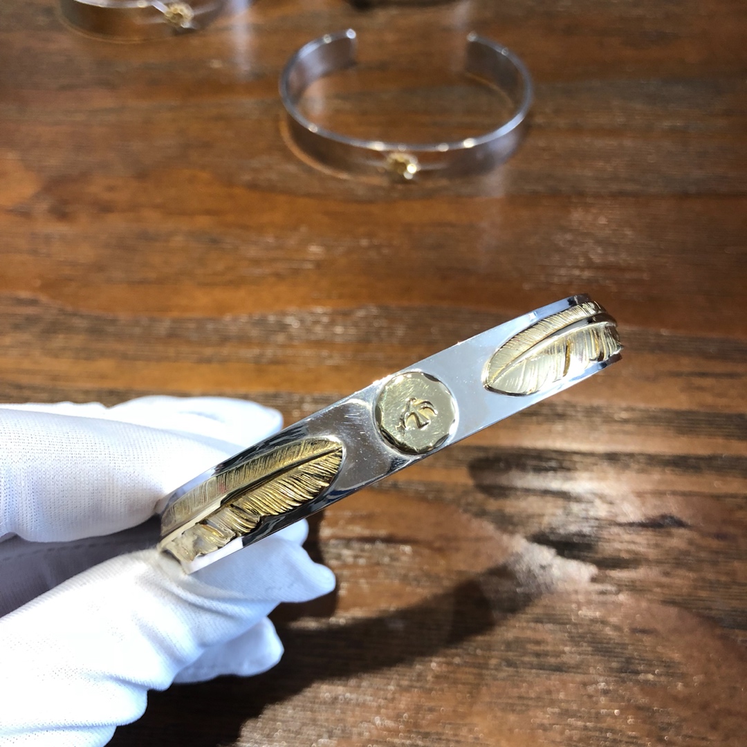 Takahashi Bangle