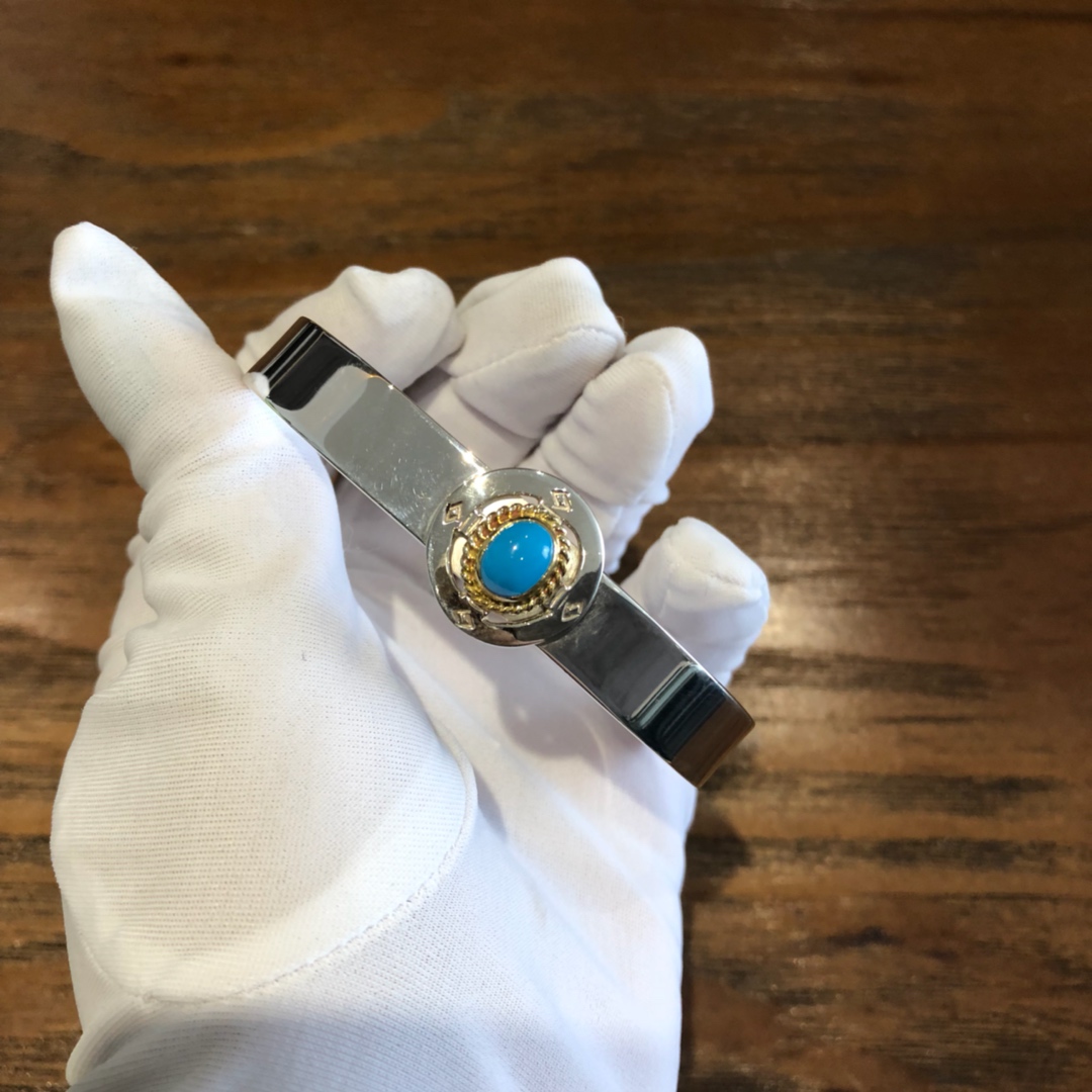 Takahashi Bangle