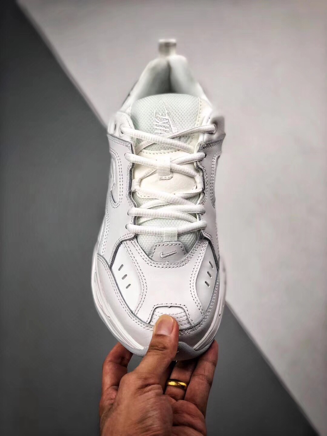 Nike Air Monarch the M2K Tekno 纯白配色  Size：36 36.5 37.5 38 38.5 39 40 40.5 41 42 42.5 43 44 44.5 45