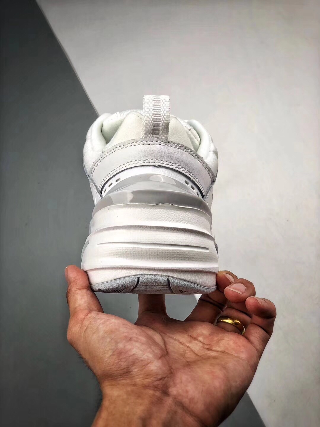 Nike Air Monarch the M2K Tekno 纯白配色  Size：36 36.5 37.5 38 38.5 39 40 40.5 41 42 42.5 43 44 44.5 45