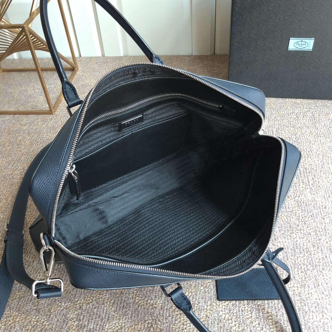 PRADA普拉达进口粗十字纹牛皮男士公文包2VE008B