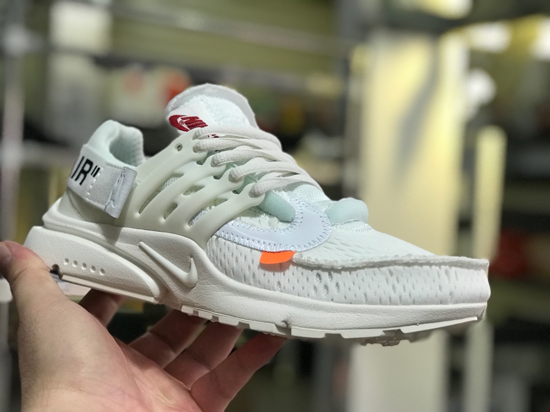 ...放120   周杰伦 陈冠希上脚款<br /><br />公司级 OFF WHITE x Nike Air Presto”Polar Opposites White” 纯原耐克王联名<br />原底组合模具，原装大底 由六个分离部分拼接组成 原盒原配 三色鞋带 配原装防盗扣 真标！<br />Size: 36 36.5 37 38 38.5 39 40 40.5 41 42 42.5 43 44 44.5 45