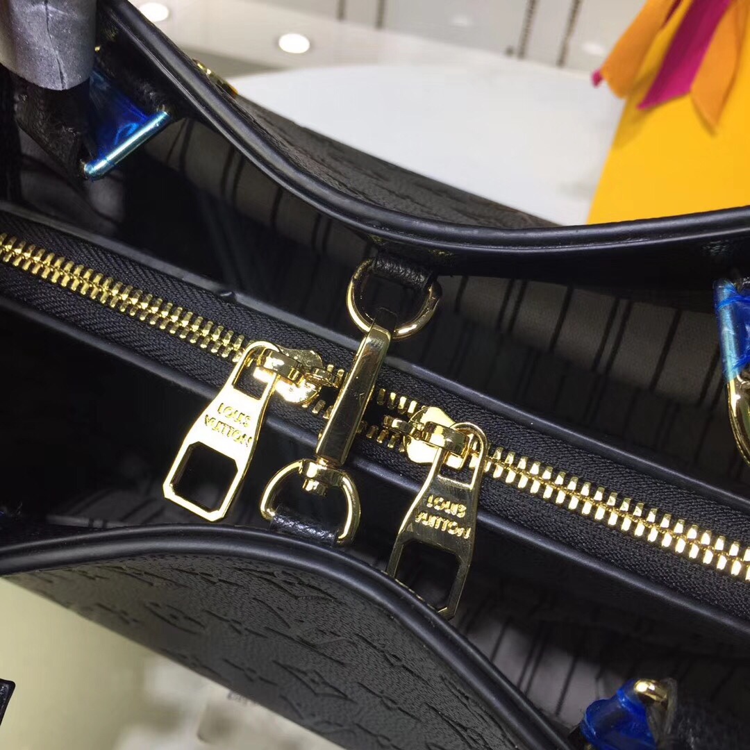 Louis Vuitton M41046 Monogram everyday