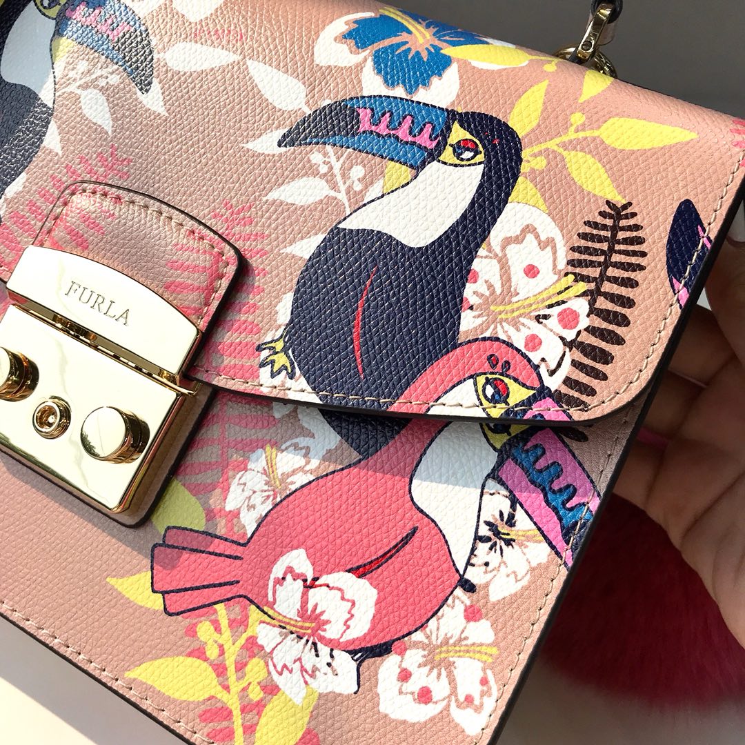 New Flora Jungle Series Women's Bag Beak Parrot Large Tote Shoulder Lock Bag Crossbody Sugar_voghion.com