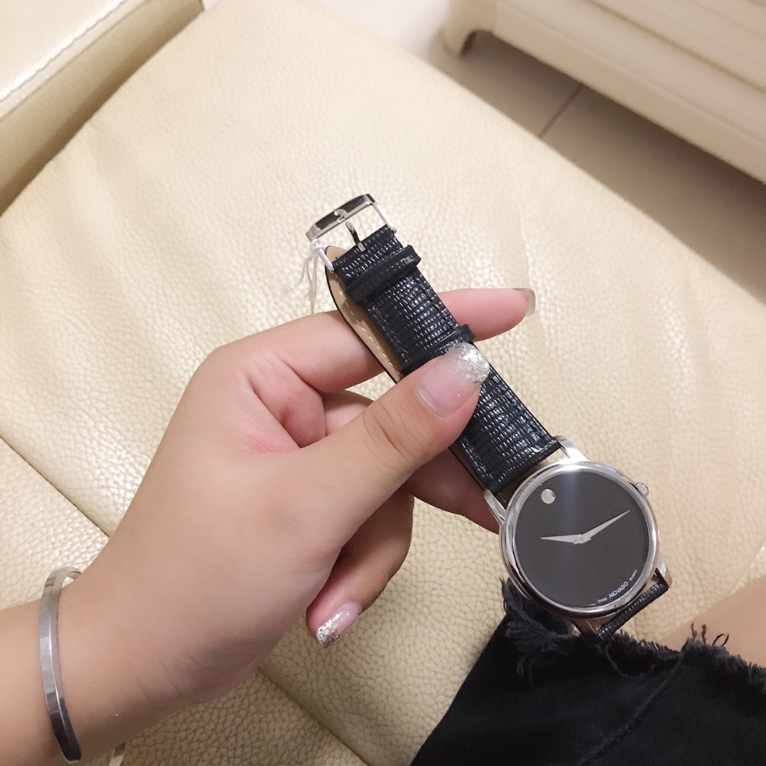 Movado Museum Series: Elegant Couple Matching Watches with Swiss Movement and Stainless Steel - 图片 2