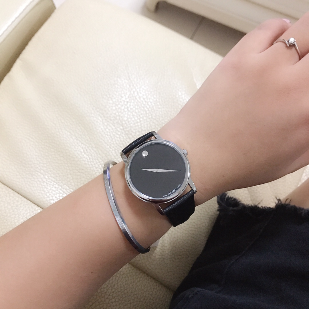 Movado Museum Series: Elegant Couple Matching Watches with Swiss Movement and Stainless Steel - 图片 9