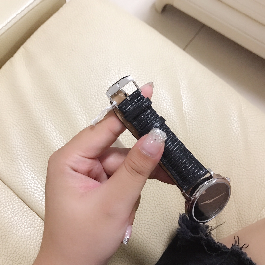 Movado Museum Series: Elegant Couple Matching Watches with Swiss Movement and Stainless Steel - 图片 6
