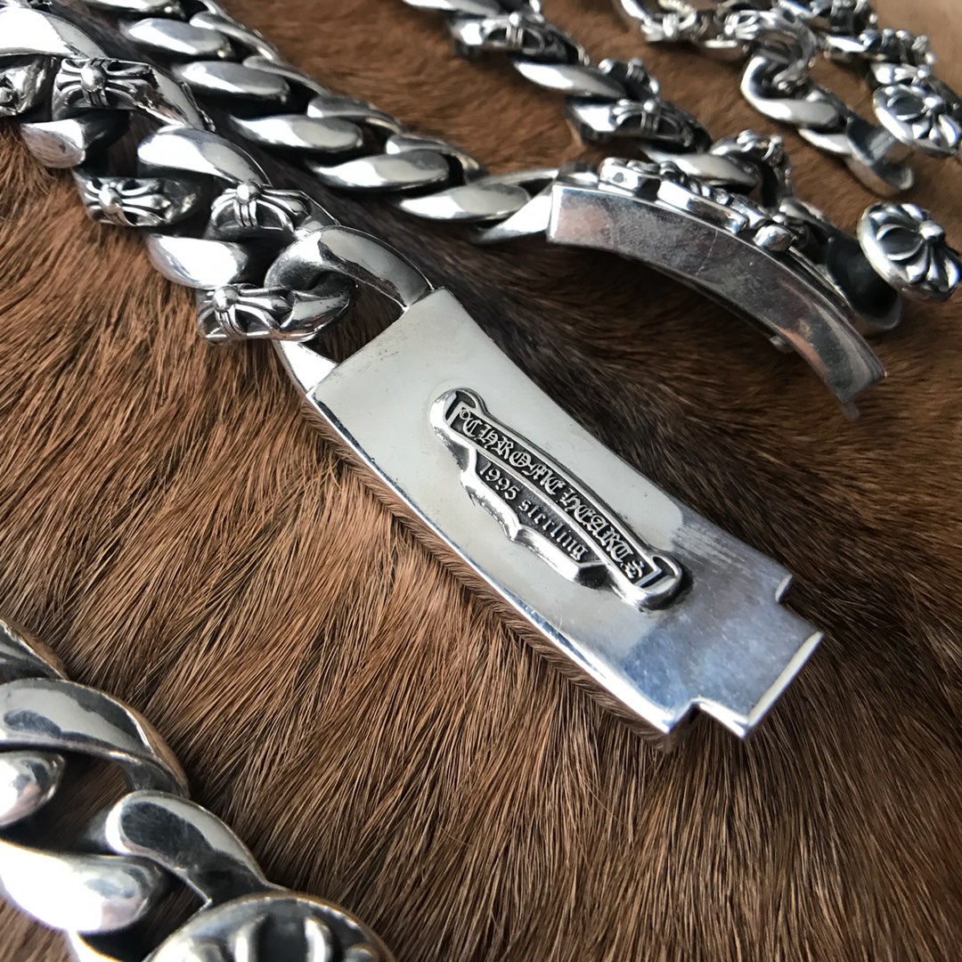 Chrome Hearts 克罗心高版本男款手链部分集合图