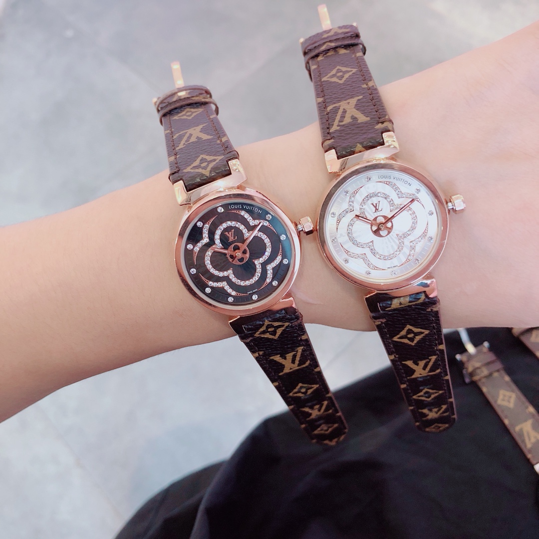 “Louis Vuitton Girl’s Wristwatch and Bag Collection: Elegant, Versatile, Swiss-Made Luxury Accessories” - 图片 6