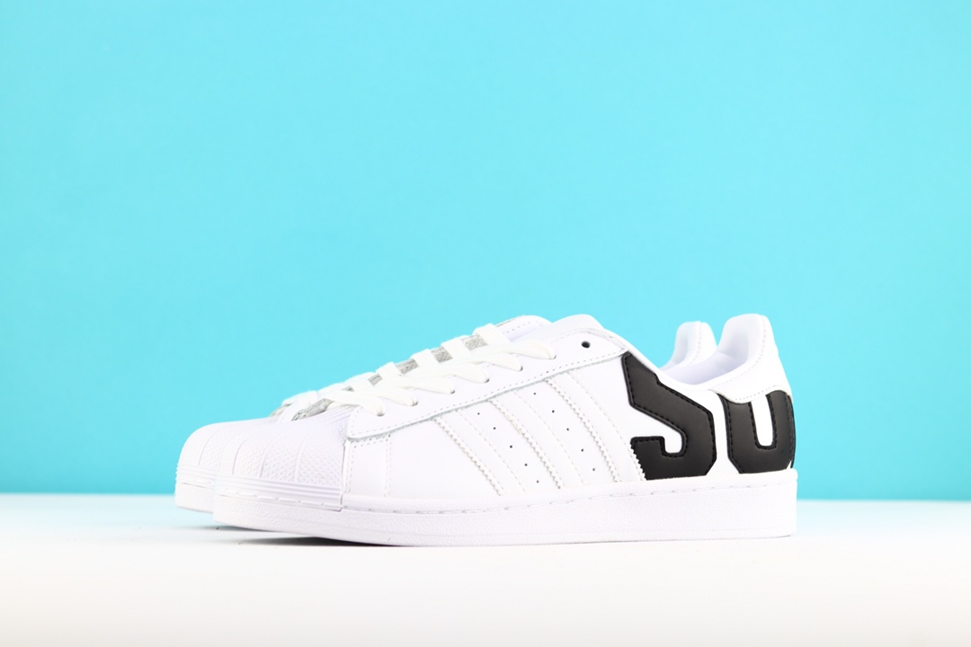 superstar b37978