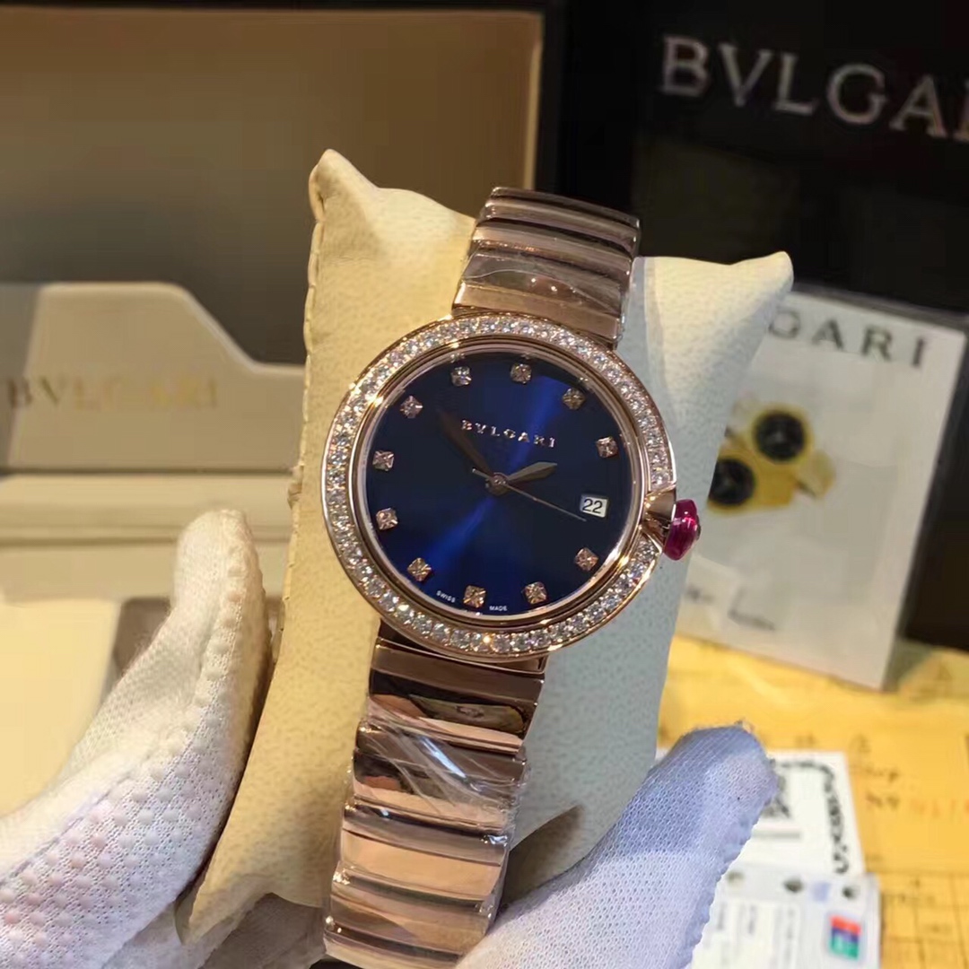 Bvlgari Lvcea rose gold case and bracelet, diamond bezel, white mother-of-pearl dial 33mm Women's Quartz
