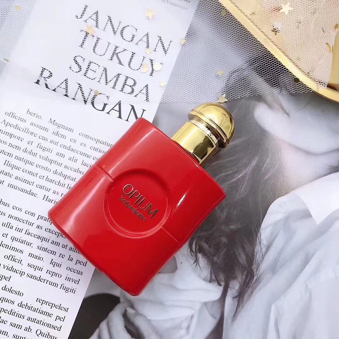 1535606582 4265157035 7